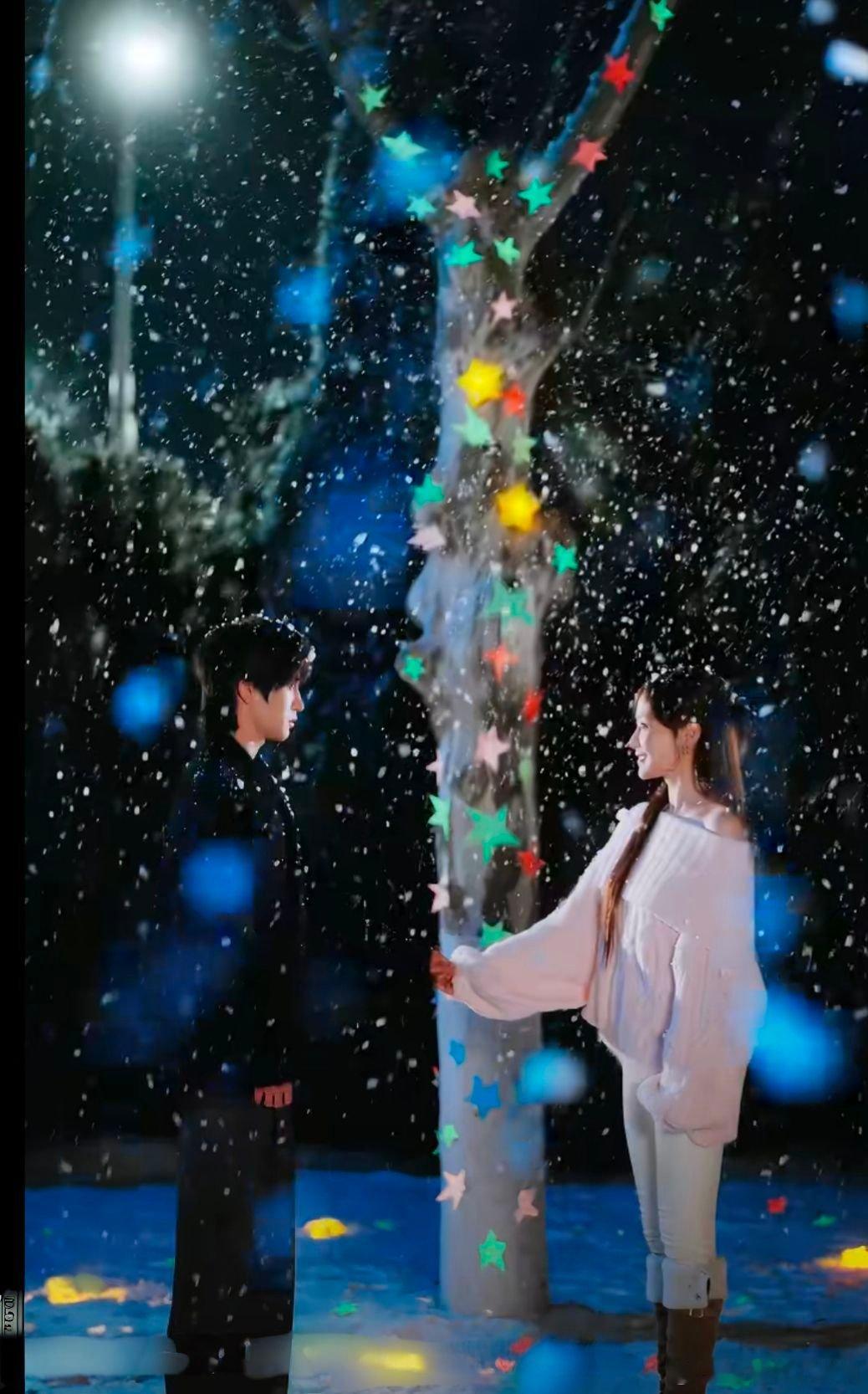 #短剧[超话]##那年冬至# 这部短剧觉得新人演技也是很好的。[哇][老师爱你][点赞] ​