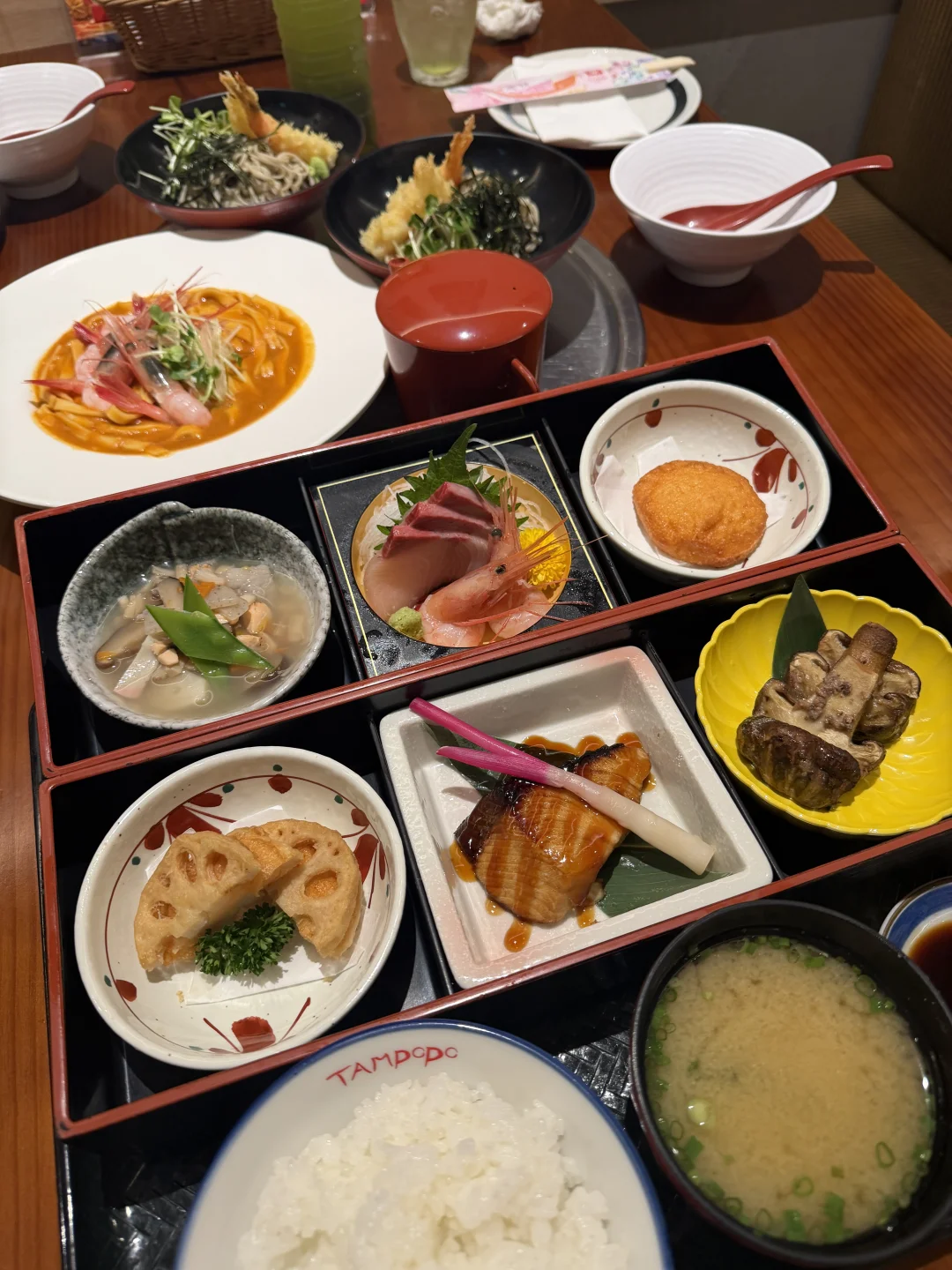 🇸🇬乌节路不刻意找就好吃的日料店Tampopo