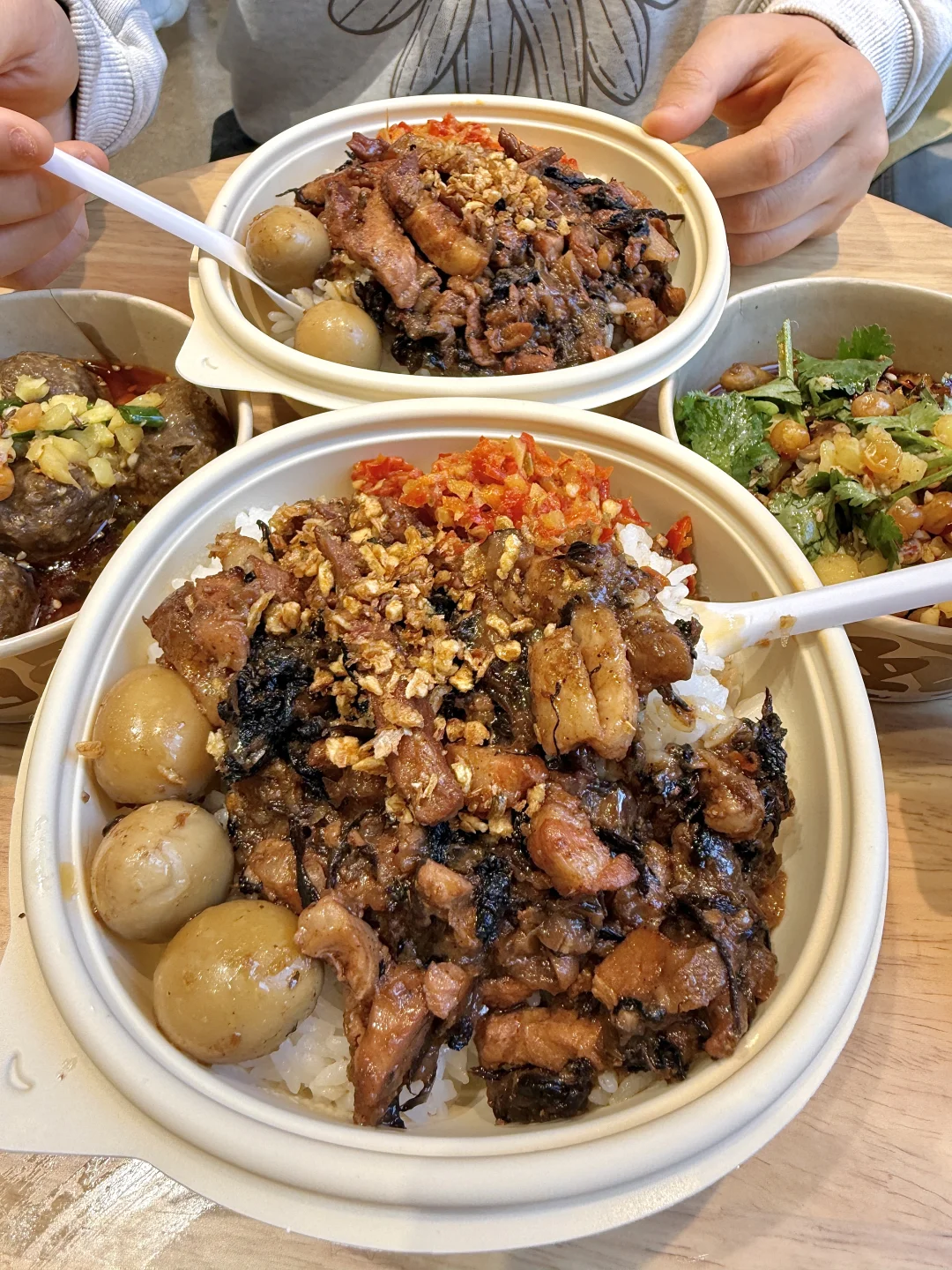 盛香亭极品卤肉饭