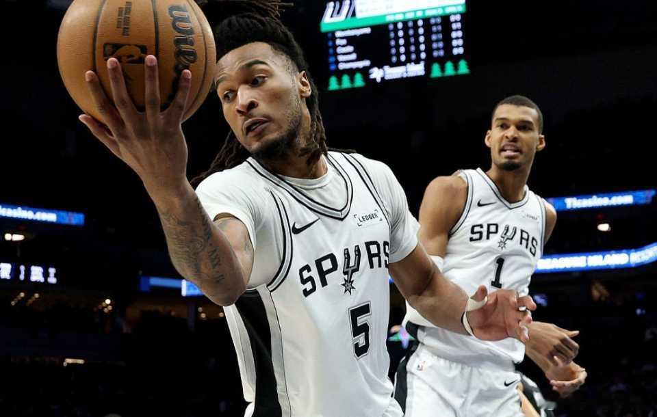 30分狂胜晋级！马刺4-2淘汰森林狼，时隔多年挺进西部决赛 NBA季后...