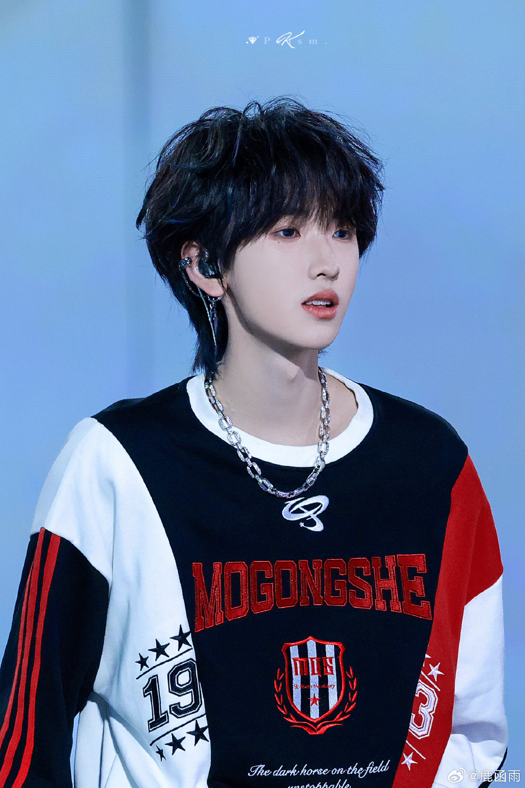 #左奇函[超话]# zqh#左奇函李浩宇# zqh#左奇函我们的少年时代2# 

以爱之名，留在奇函身边。

​