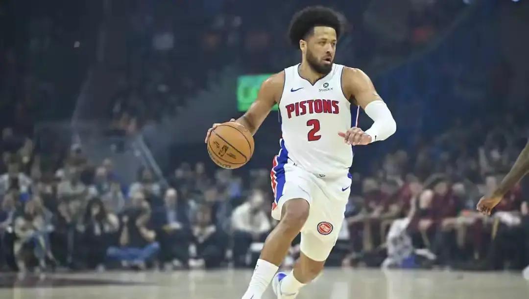 谁能想到新赛季NBA刚拉开大幕，几位当家球星就组团在铁匠铺里上了大分。
活塞打凯尔特人那场最让人掉下巴。落后整整20分，愣是被这帮年轻人一分一分给凿了回来，121比113直接掀翻绿军。
再看塔图姆的数据单，全场23投6中，外线更是7投0中。这哪像上赛季打总决赛的核心，打铁声响得隔两条街都能听见。