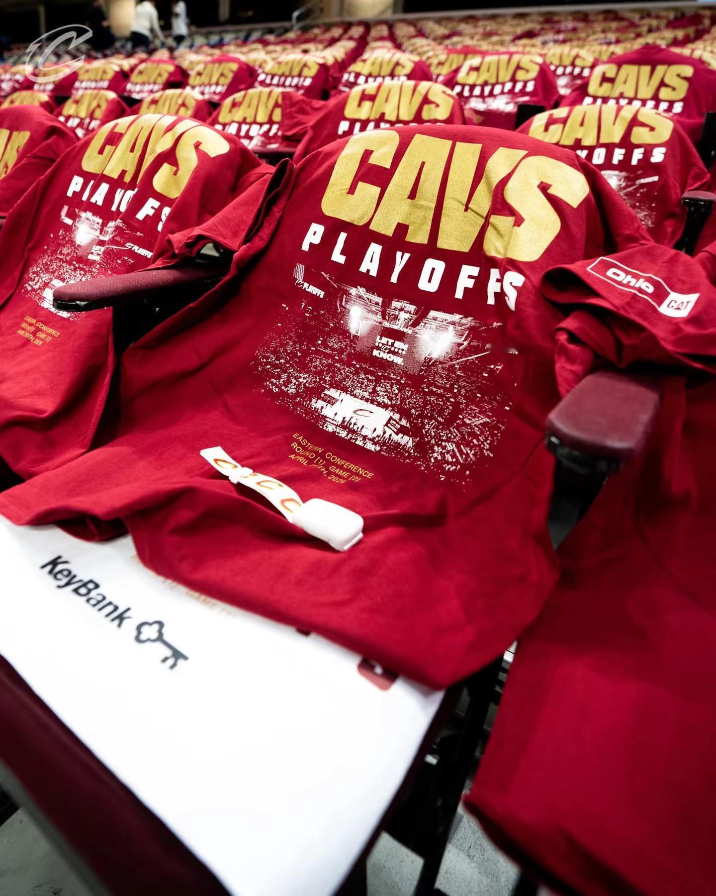 拿下！准备绅士横扫😎😎。骑士再擒猛龙，系列赛2-0领先！哈登28+...