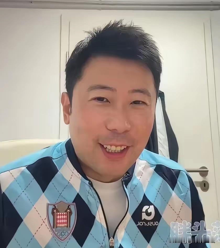 国乒又栽在削球手上！蒯曼输给43岁韩莹，真是心态崩了？雷洋一句话戳破真相：别把锅都甩给心态和战术。

雷洋的看法很直接：蒯曼的问题，是基本功厚度不够。她没有孙颖莎那种扎实底子，正手拉球拉不穿，回防还容易漏。反观韩莹，不玩花活，稳扎稳打，逮到机会就果断下手。43岁、不在巅峰，纸面上是下风球，却硬是靠稳