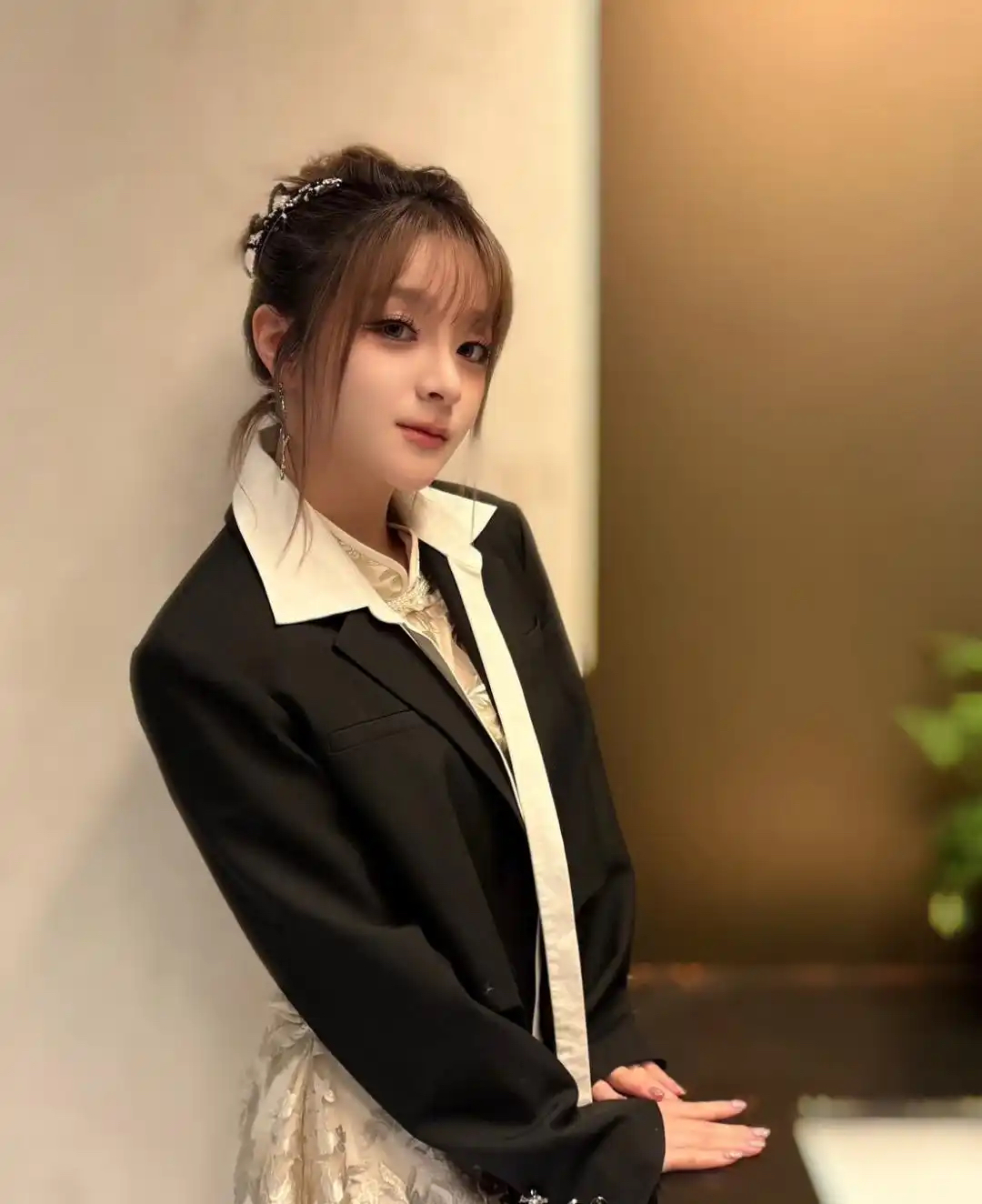 日本的艺人水桥舞美依礼芽离婚，其实这也很正常，因为她在日本地位一直很低，基本上年