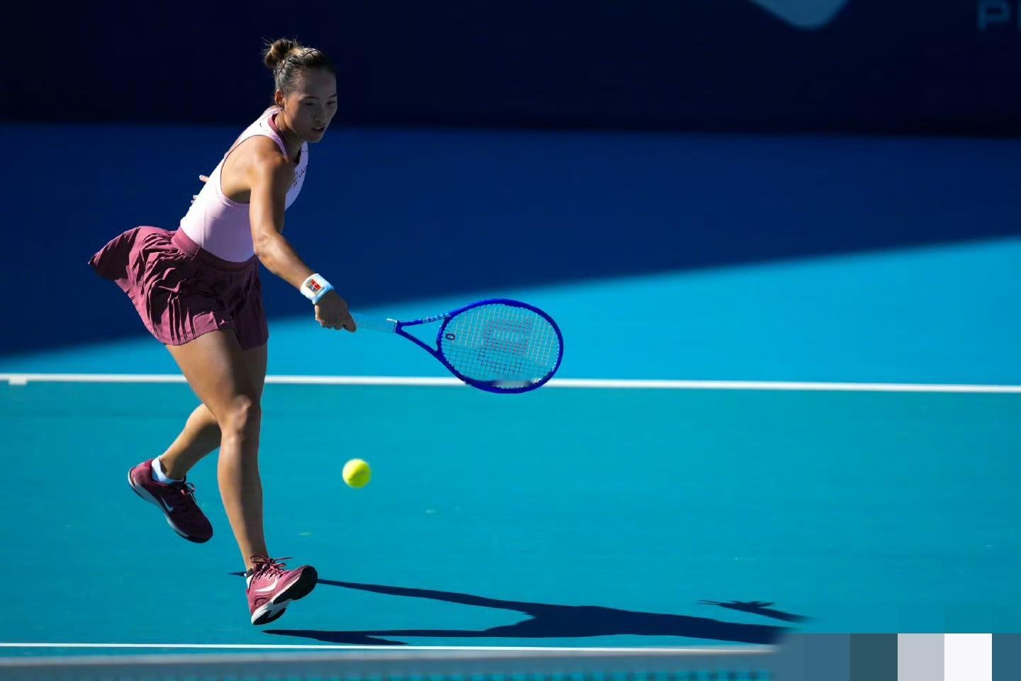 】 北京时间8月2日凌晨，在WTA1000多伦多站资格赛中，中国选手郑...