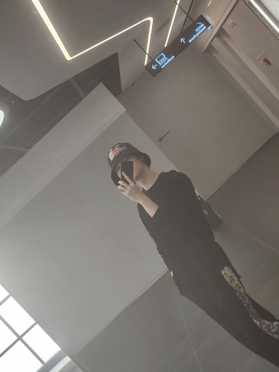 220824 #蛋绒的手账本# 道荣wvs

快来呀

「为了给生活带来一点变化所以决定开始用三星手机惹」 ​
