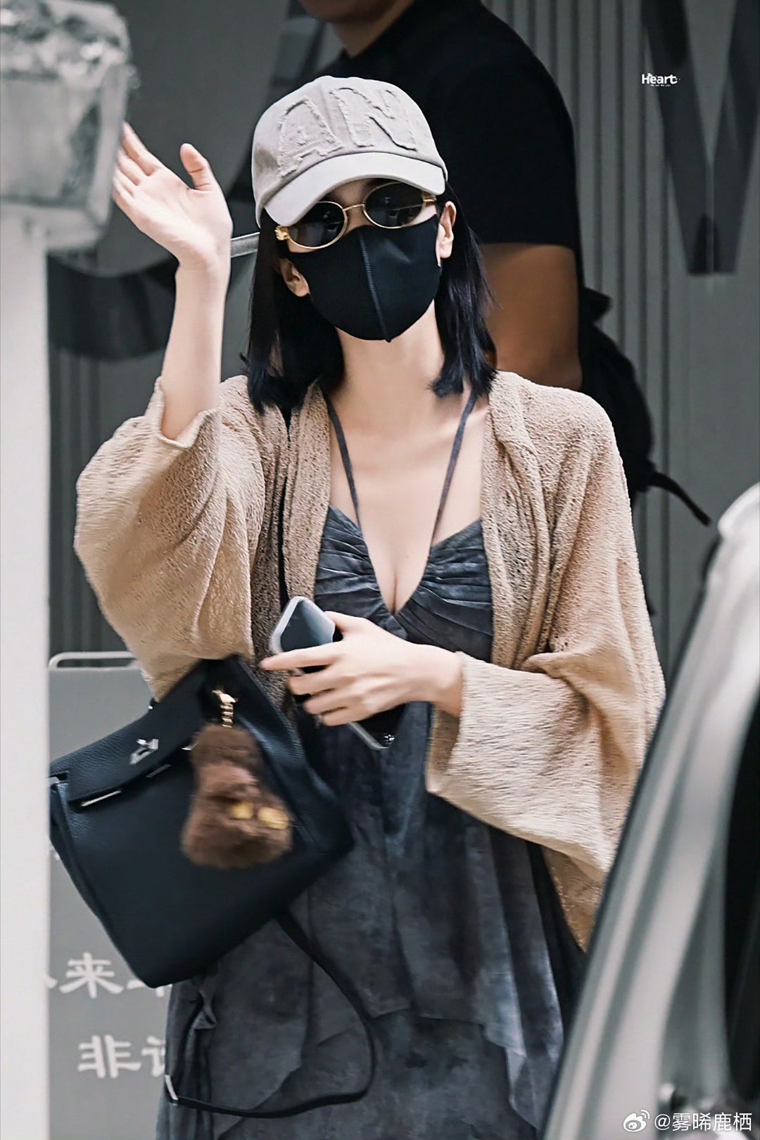 #白鹿手机膜需要换了#注意力根本不在那[流鼻血] ​