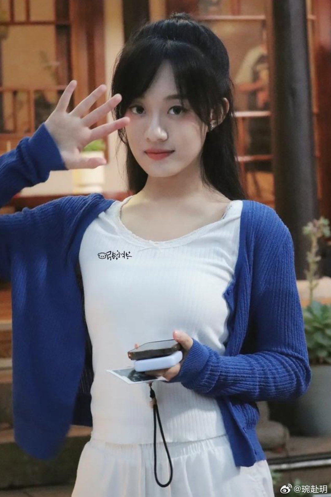 好萌的兔子           侯呈玥 ​