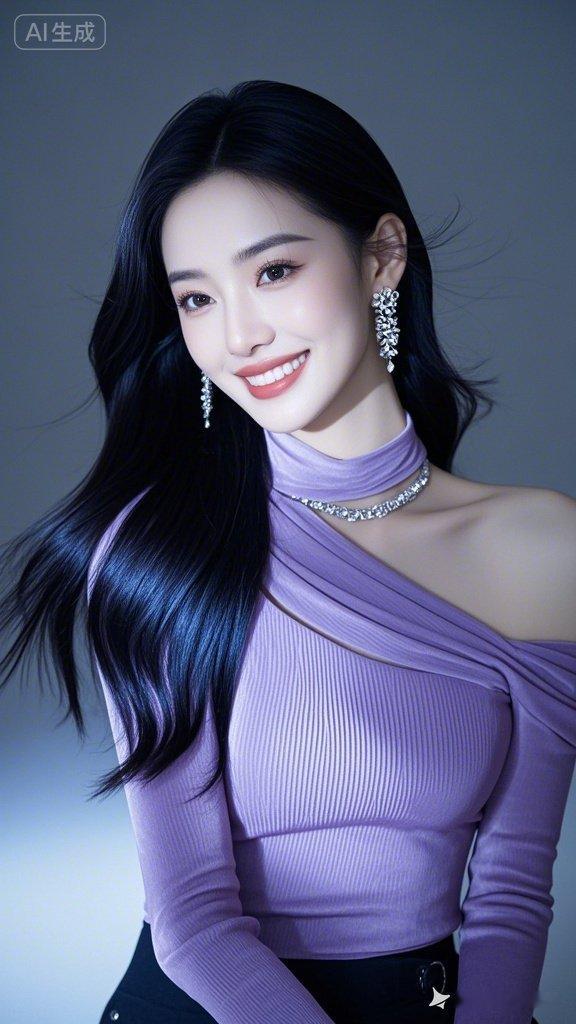 年轻的东方美女自带温婉气场，紫色高领露肩紧身毛衣勾勒出丰挺饱满的曲线...