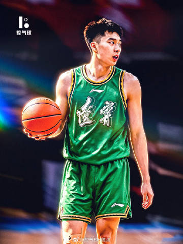 辽宁男篮将从四川男篮引进后卫段睿骐。他曾任国青队长，新秀赛季场均12....