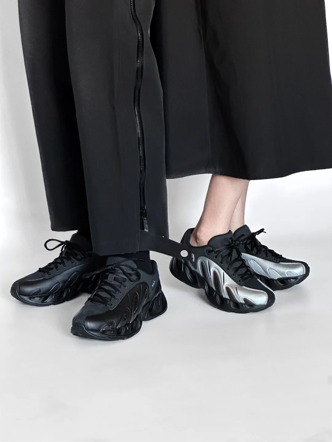 上脚智酷V头鞋｜👫爆改史密斯夫妇