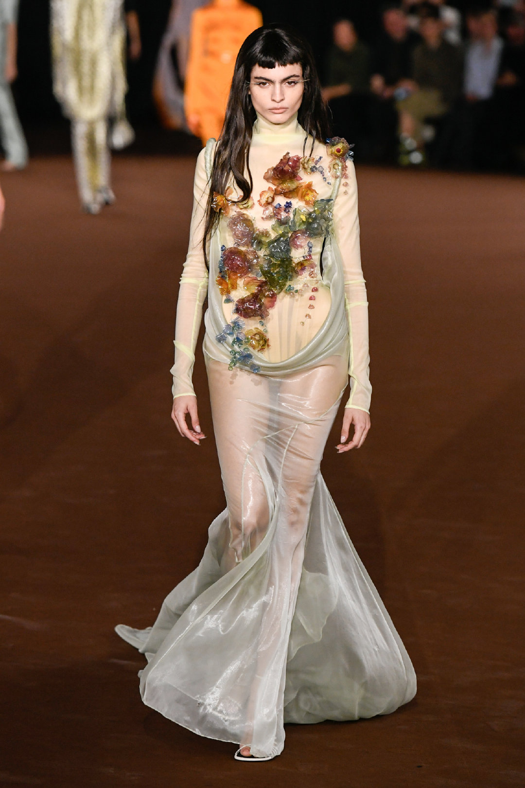 Mugler Spring/Summer 2027 

#大秀直击##时装周# #巴黎时装周# ​