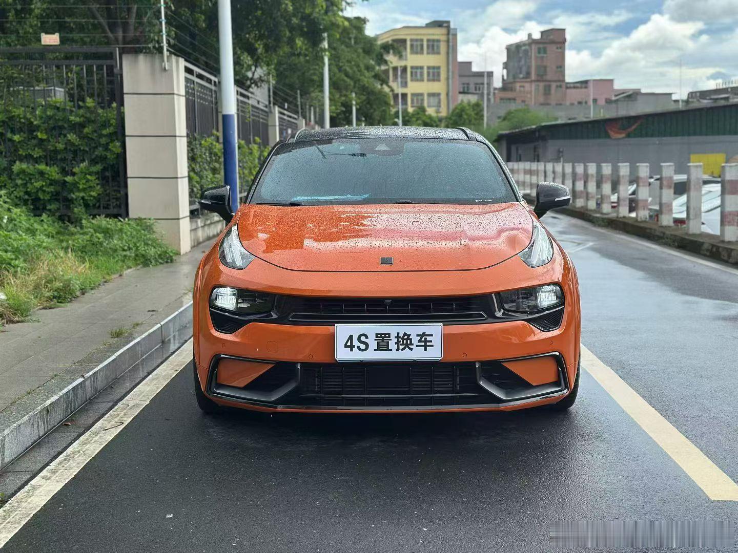 23年上牌的领克02Hatchback，两厢小钢炮，2.0T驾控版，2.0T沃尔沃T5发动机，254匹马力，爱信8AT变速箱，精品三包车况享受查博士90天回购，小跑6万多公里，七个多馒头直接开走。#汽车##二手车# 支持分期付款 ​
