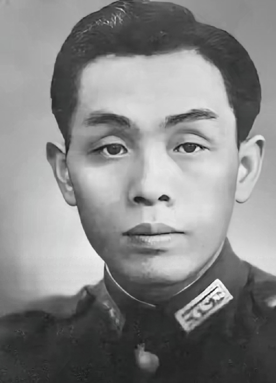 1951年，一个男特务被判死刑，他拼命辩解，但却因为拿不出实质证据被押解到刑场，执行枪决当天，他心灰意冷的跪在刑场上，就在枪子儿出膛的前一秒，他克制不住恐惧大声喊:“我为江姐做了很多事情，我是无辜的！”
 
这一声呼喊，瞬间让现场的行刑人员停了下来。事关重大，不能草率执行，于是当即决定暂停行刑，把这