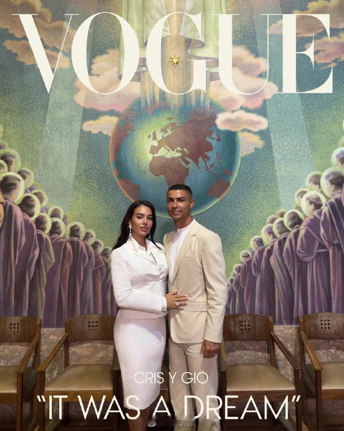 【 8月16日， VOGUE杂志专访了刚刚结婚的C罗、乔治娜夫妇，并拍...