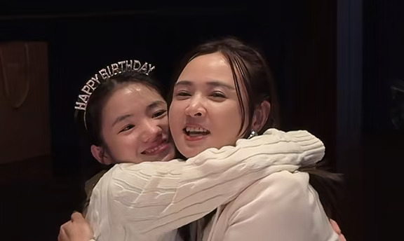 理讨晋妈uu李勒优