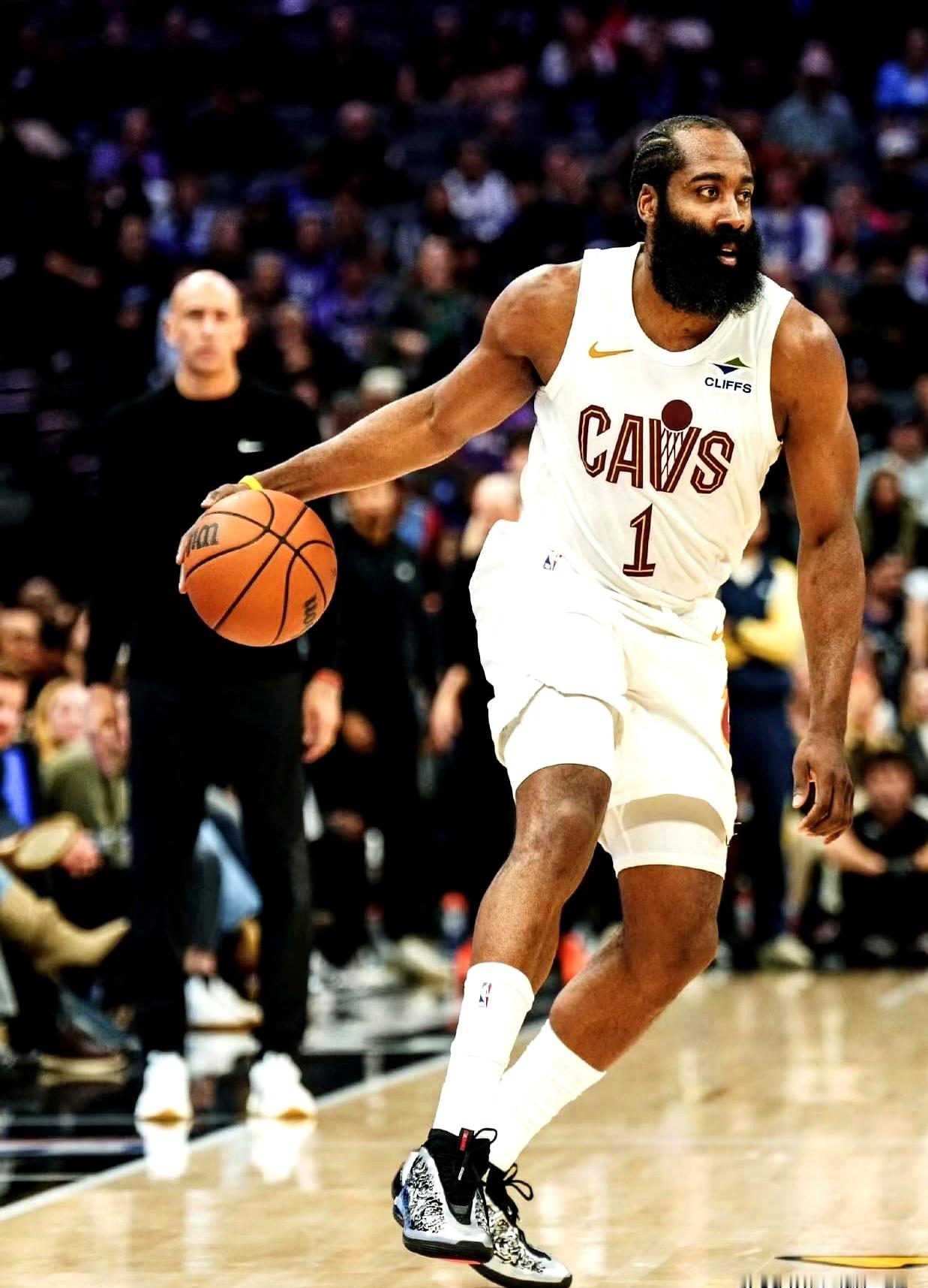 才刚2:0领先，怎么就有人开始幻想总决赛了？    骑士这波操作真是让...