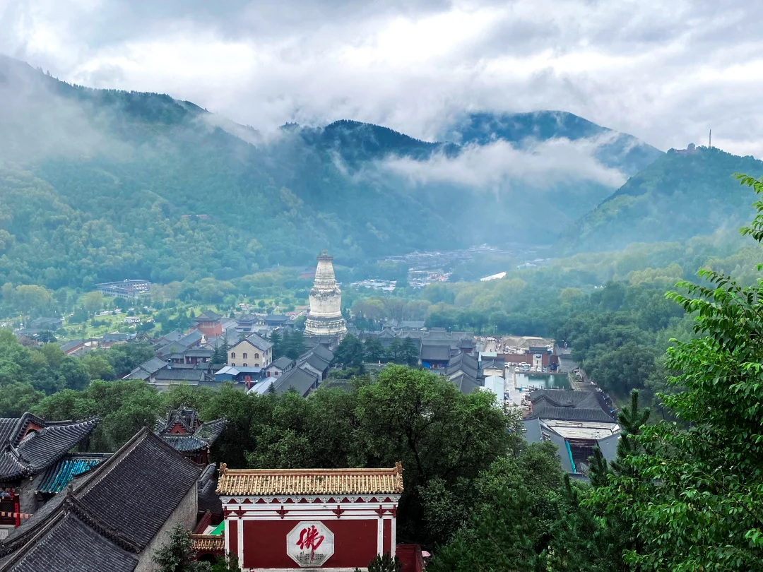 是谁还没见过五台山大白塔