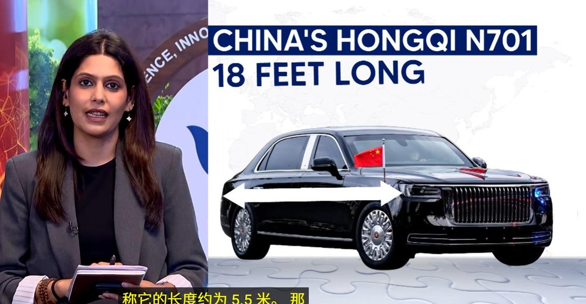 印度记者帕尔基盯着新德里的红旗N701看了又看，连普京那辆专车都捎带提了一嘴。这画面挺有意思，大国元首出门坐自家车，快成标配了。那莫迪呢？国内坐的是改装迈巴赫，一台防弹版要1.2亿卢比，2021年底刚换的，这已经是他上台后第三台专车了，从宝马换到路虎再换到迈巴赫。印度不是没能力造，路虎的母公司塔塔就