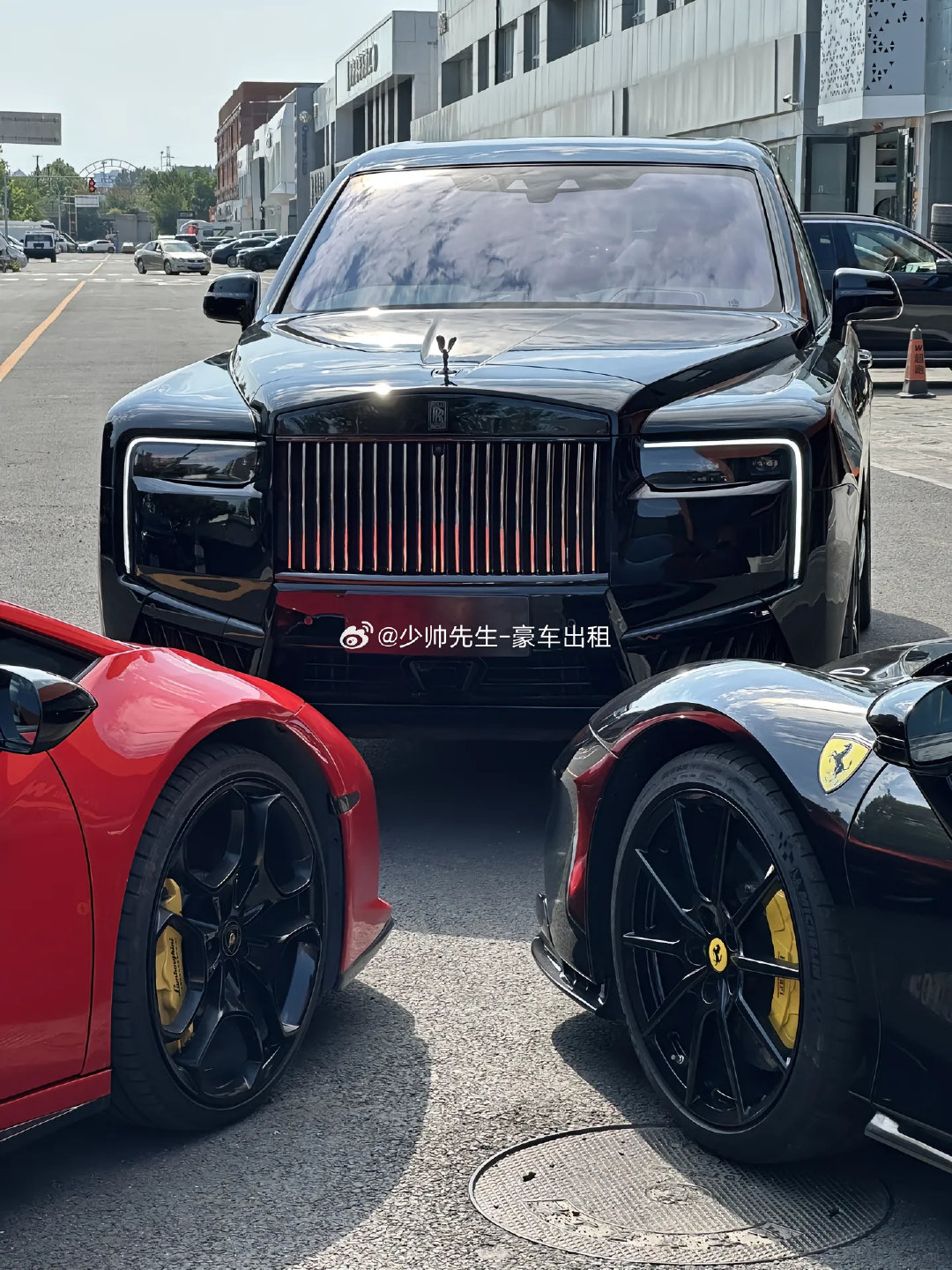 #武汉[超话]#  🎈DSC今日🈳车
🈳26年保时捷718
🈳26年保时捷帕梅
🈳24年保时捷992GT3
🈳23年保时捷卡宴
🈳24年揽胜创世加长
🈳25年奔驰GLS迈巴赫
🈳26年奔驰大G
🈳劳斯莱斯库里南
🈳兰博基尼URUS  ​