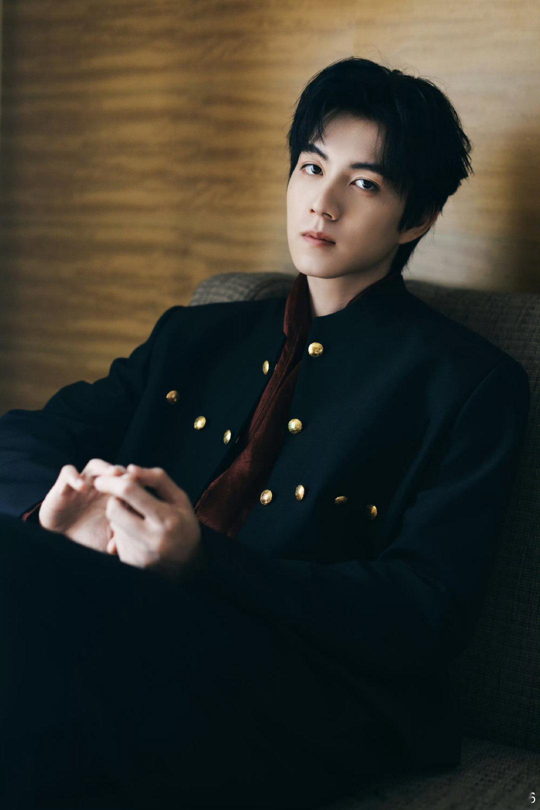 #赵一博[超话]#🌊#青年演员赵一博# 🌊#赵一博ep先行曲迷雾派对# 

梦想不会逃跑，逃跑的永远是你自己，所以请坚持下去。

​