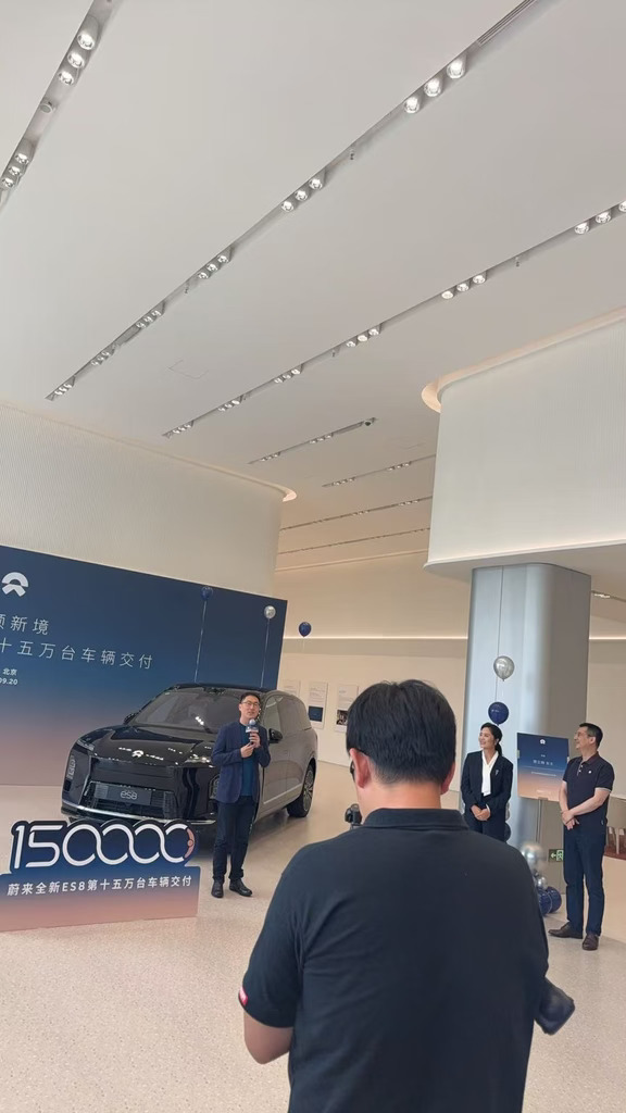 热度都是自己干出来的，不是蹭出来的