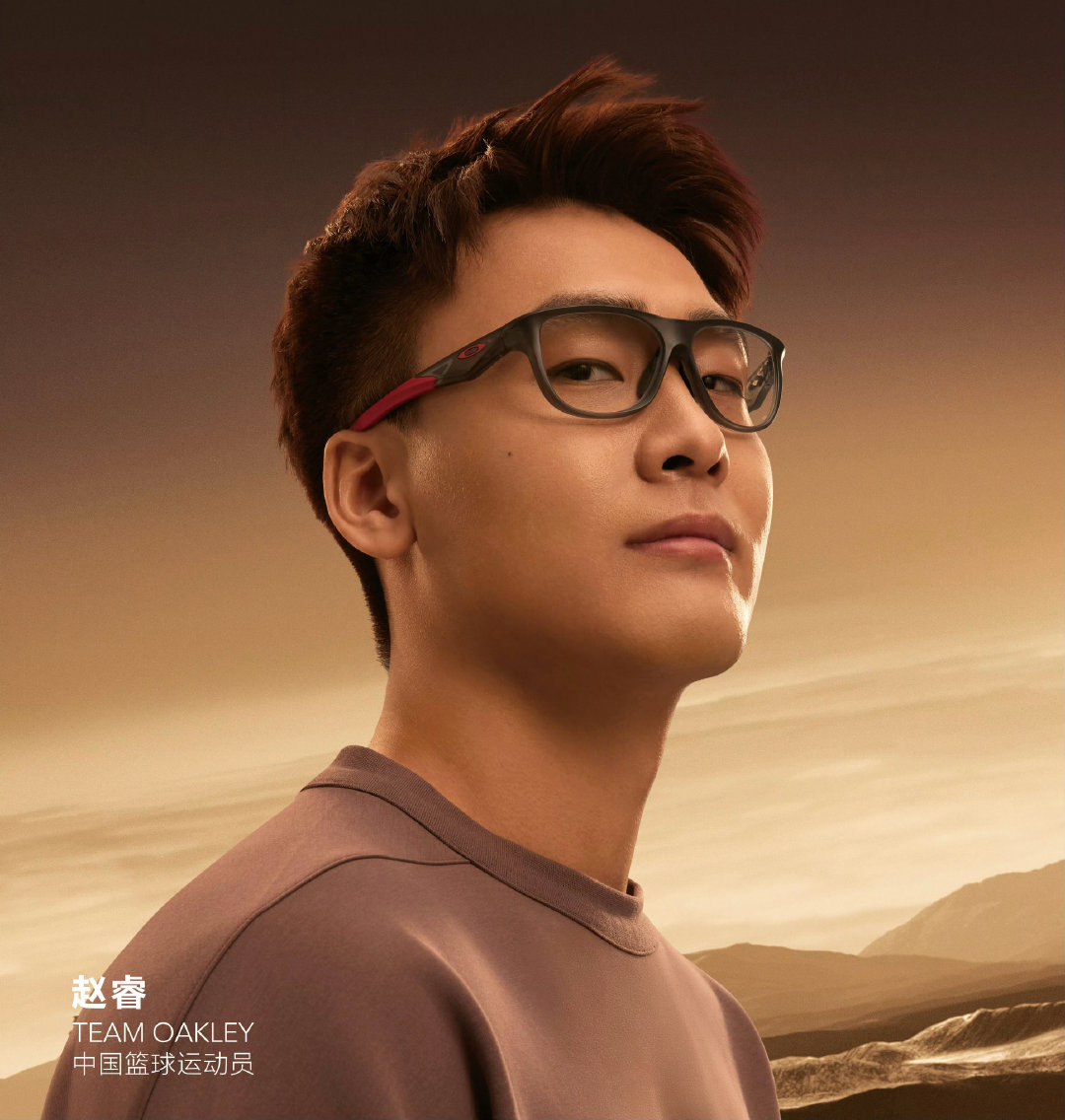 #广东宏远胡明轩赵睿[超话]#  这个代言人咋这么帅呢 ​