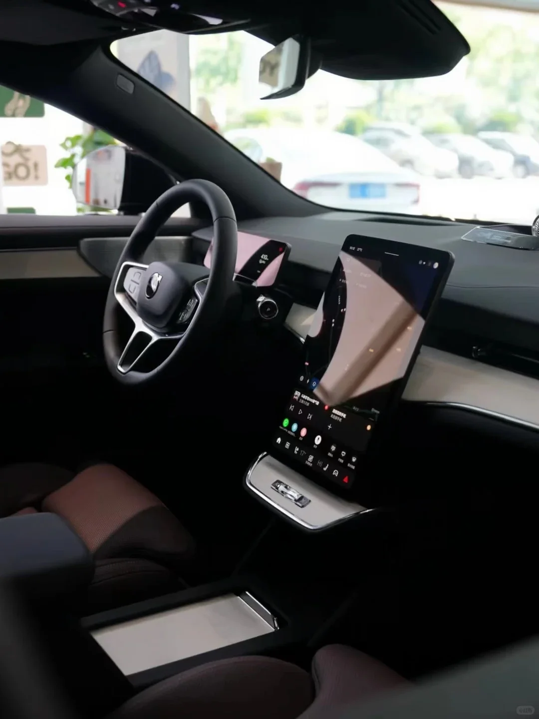 轿车 orSUV？沃尔沃双 90 一次性试完🚗