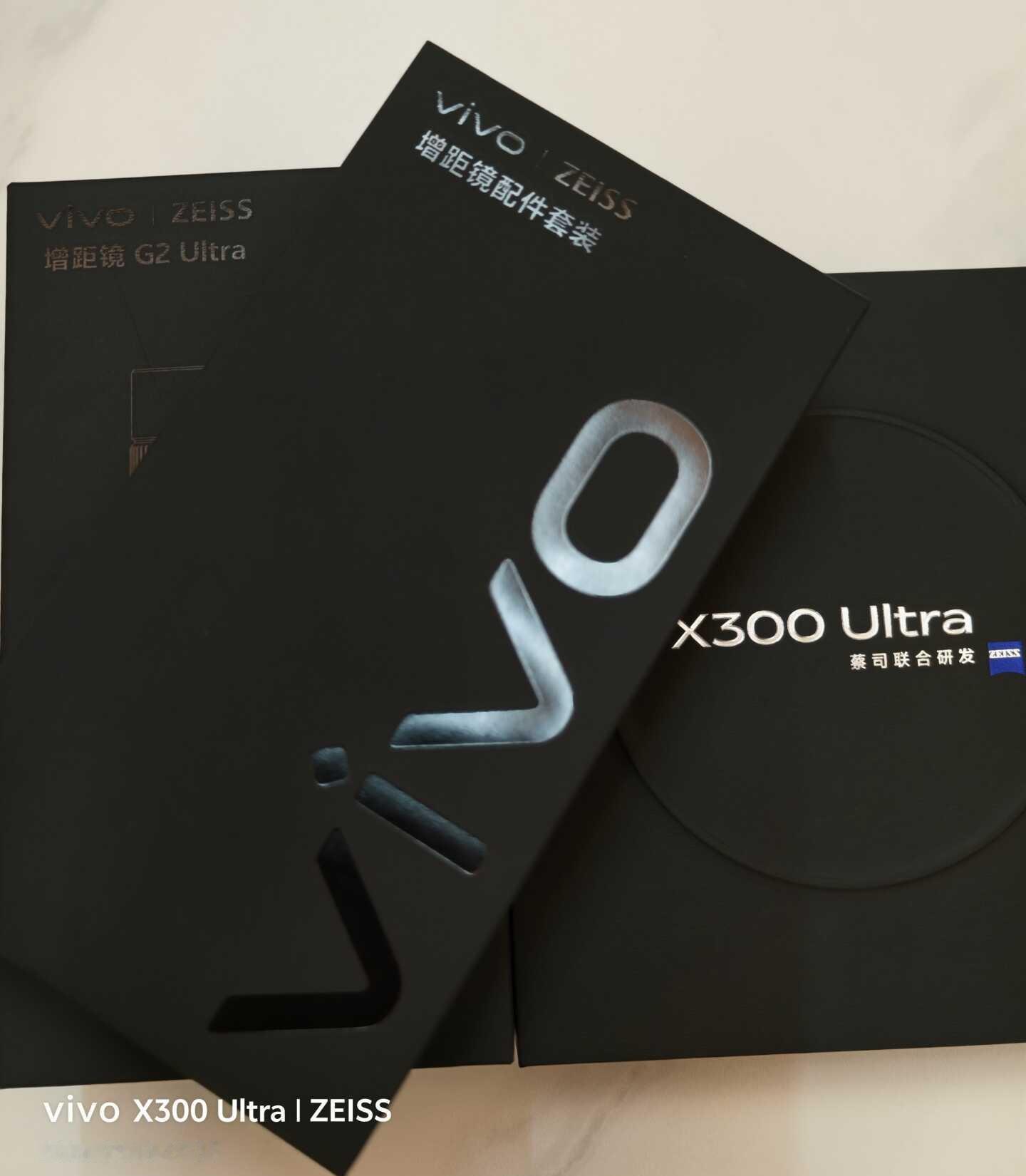 老公说带着vivo去拍你最爱的杰哥吧
爱我的人陪我去看我爱的人