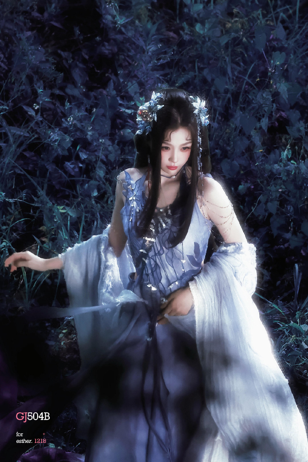 盼盼的路透都好美啊！特别让人怜爱的小蚌[拜托]

#虞书欣何盼# ​