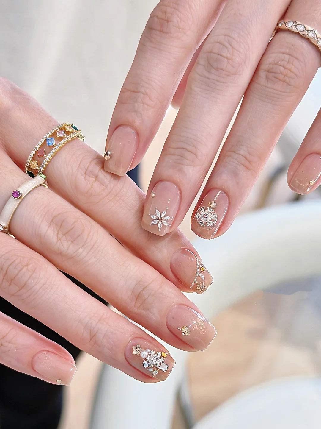 十二月的第一天，用圣诞小美甲迎接吧🎄