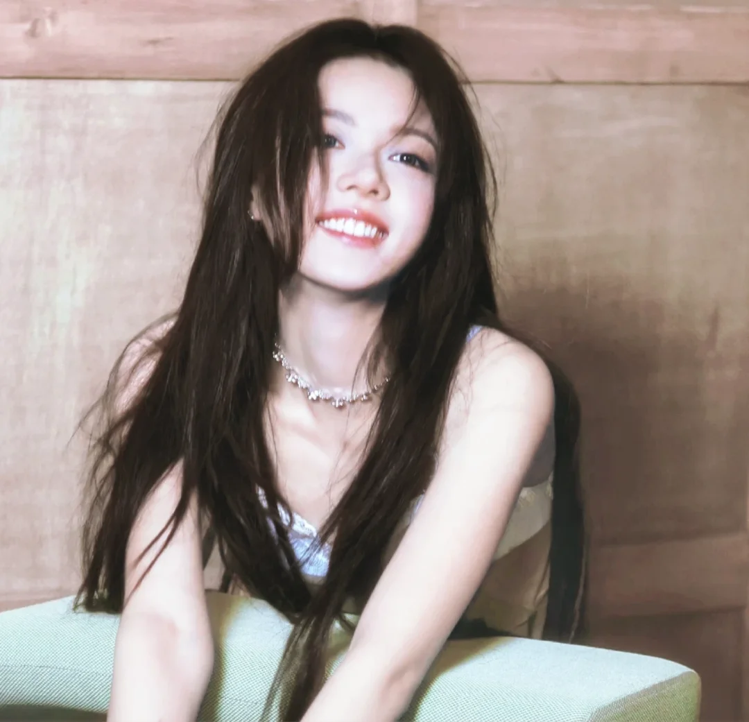 1️⃣2️⃣本小太阳女主X高冷男主，超温暖！