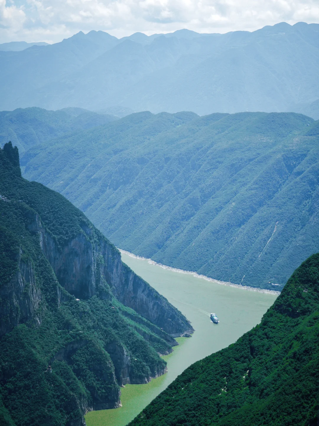 国庆反向游！列入人生清单的冷门三峡小城