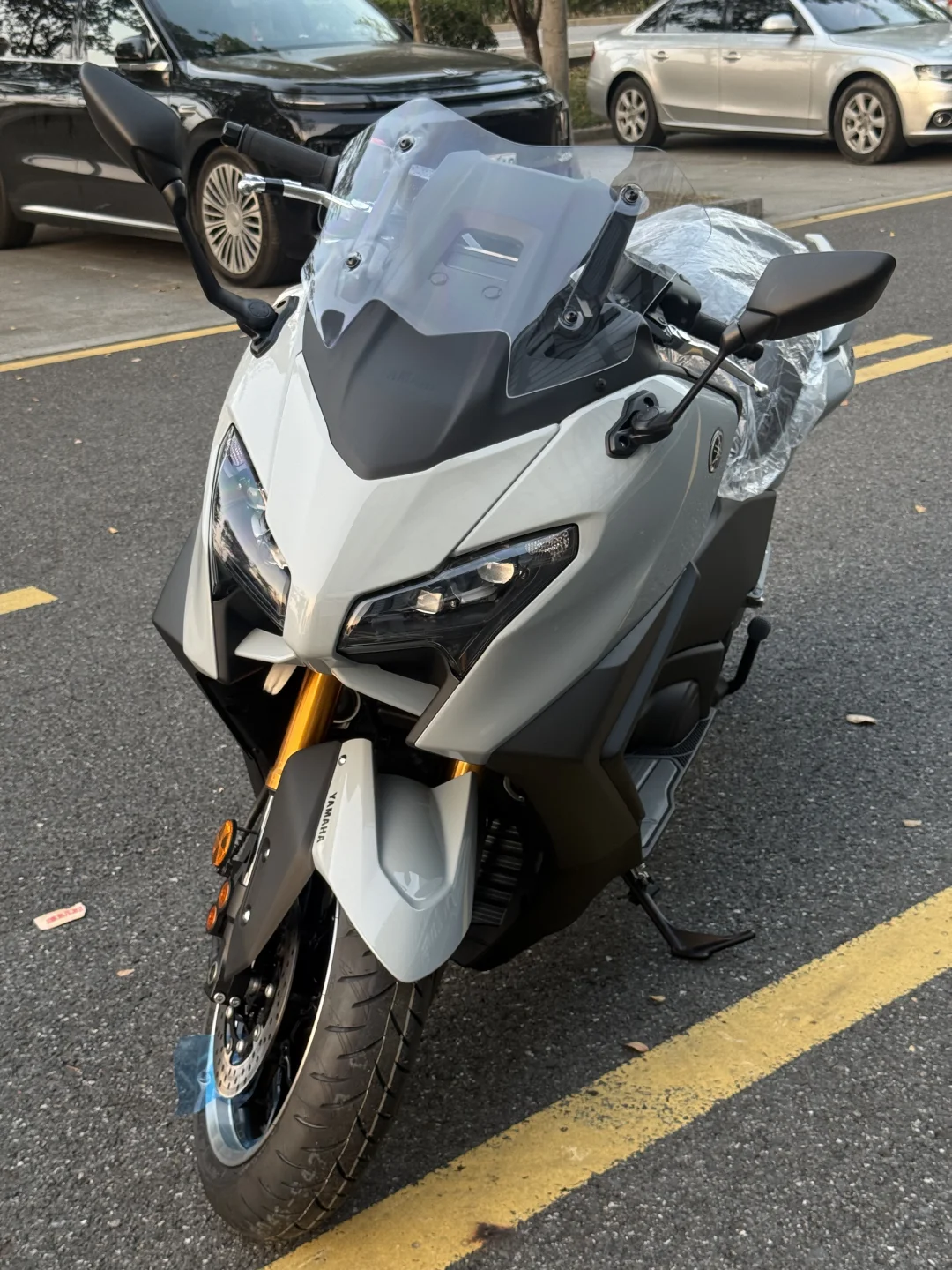 冰川灰TMAX560｜运动踏板鉴赏✨