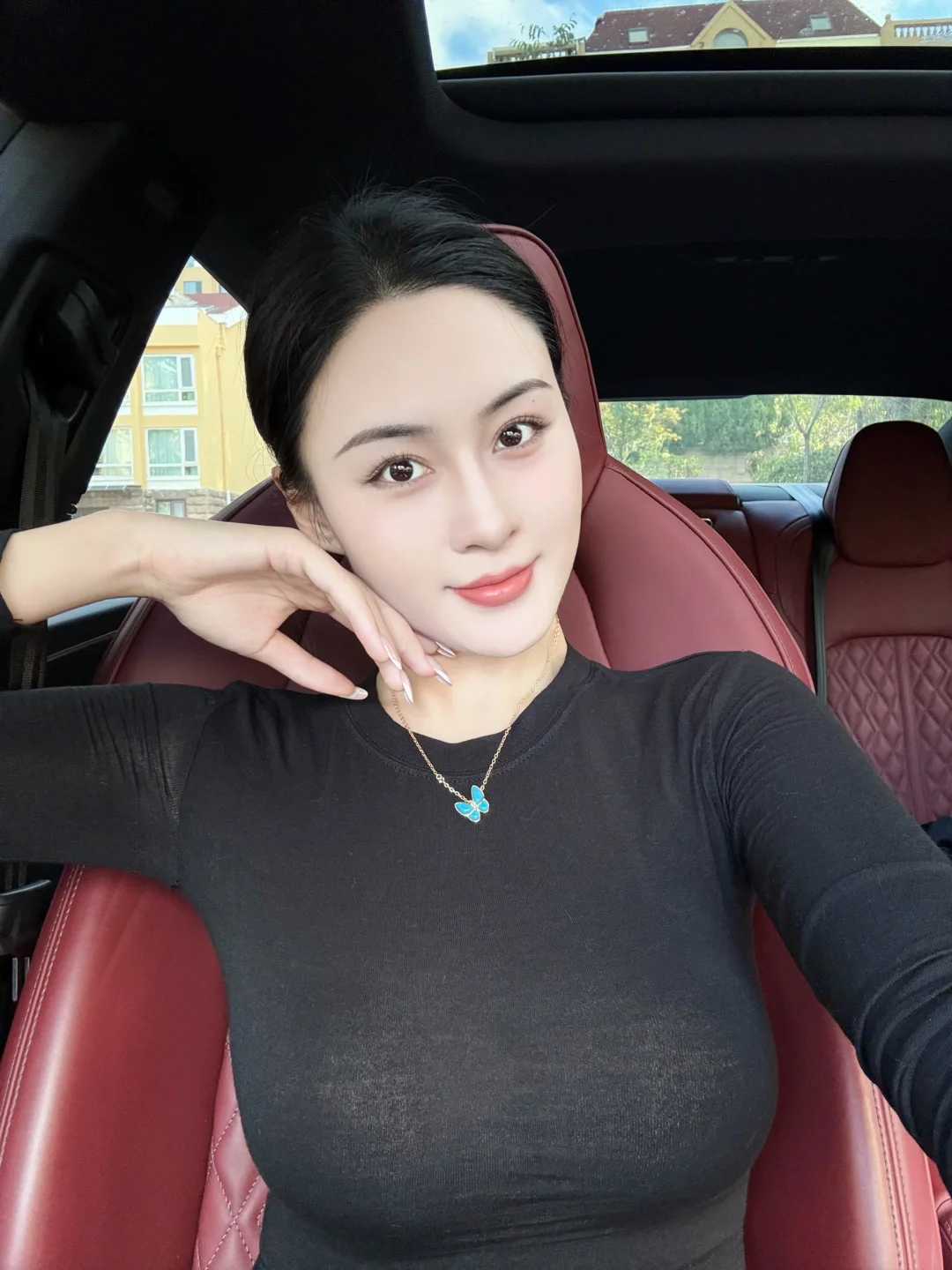 钱够花吗？不够的话 记得自己挣 别让我担心