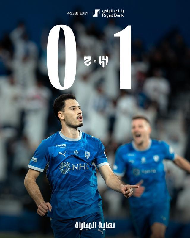 马丁内利头球绝杀，利雅得新月拿下三分

沙特联第10轮迎来较量，利雅得新月对阵哈森姆。本场比赛依靠巴西攻击手马丁内利的头球破门，利雅得新月1-0绝杀对手拿下胜利。

25岁的马丁内利如今状态火热，已经连续3轮联赛取得进球，三场比赛一共轰入5球，进攻效率十分惊人。伴随着这场绝杀取胜，利雅得新月 ​