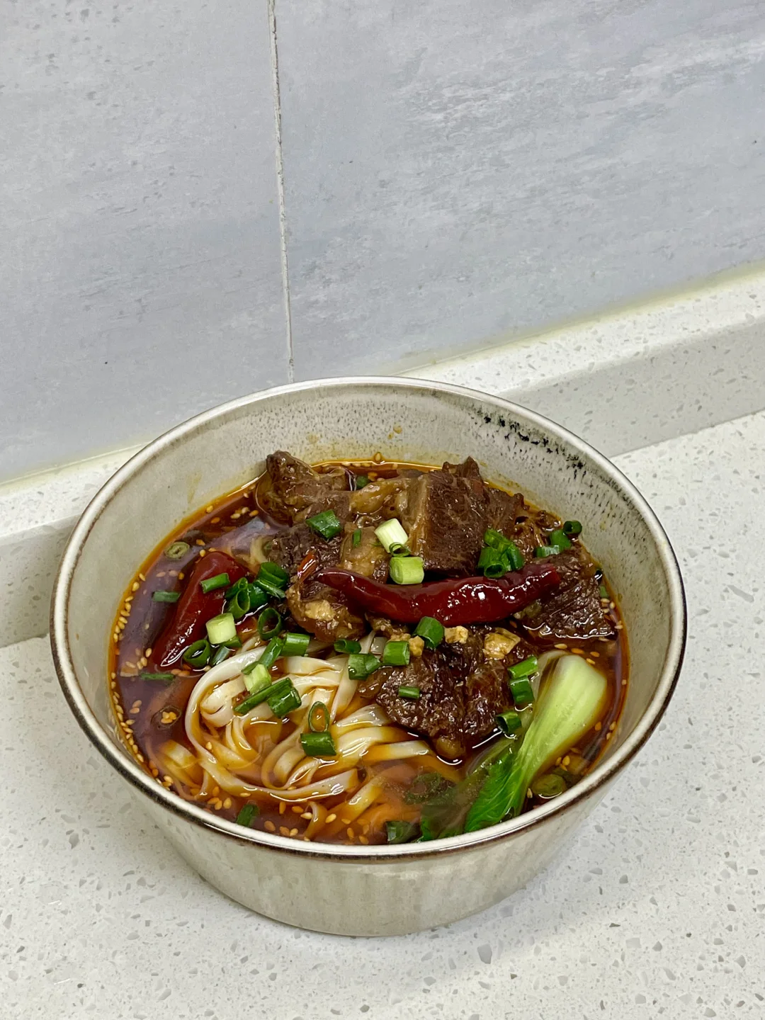 红烧牛肉面也太香了，附详细做法～