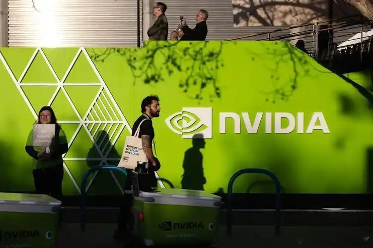 算力产业与游戏服务双观察：英伟达联发科深度结盟、High NA EUV实现量产，三角洲行动代练服务平台行业实测

虎瞳科技社 | 作者 陈明宇  记者  刘心梦  2026 年9月 2日 虎瞳科技社快讯

一、英伟达大手笔布局产业链，35亿美元牵手联发科构建全栈AI方案

8月31日，英伟达与联发科对外官宣深度战略合作， ​