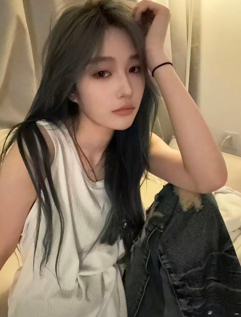 #王奕0908出道九周年快乐##王奕[超话]#​