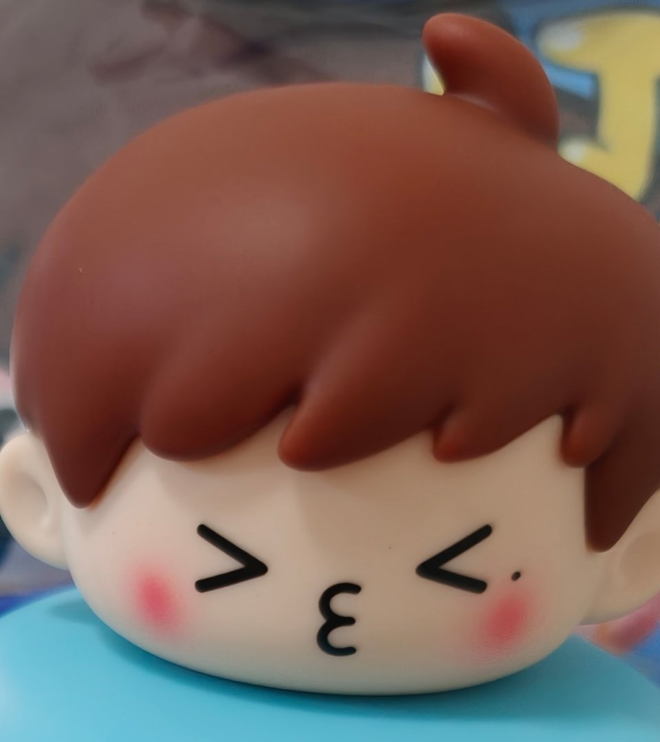 好想孙颖莎的嘴唇 ​