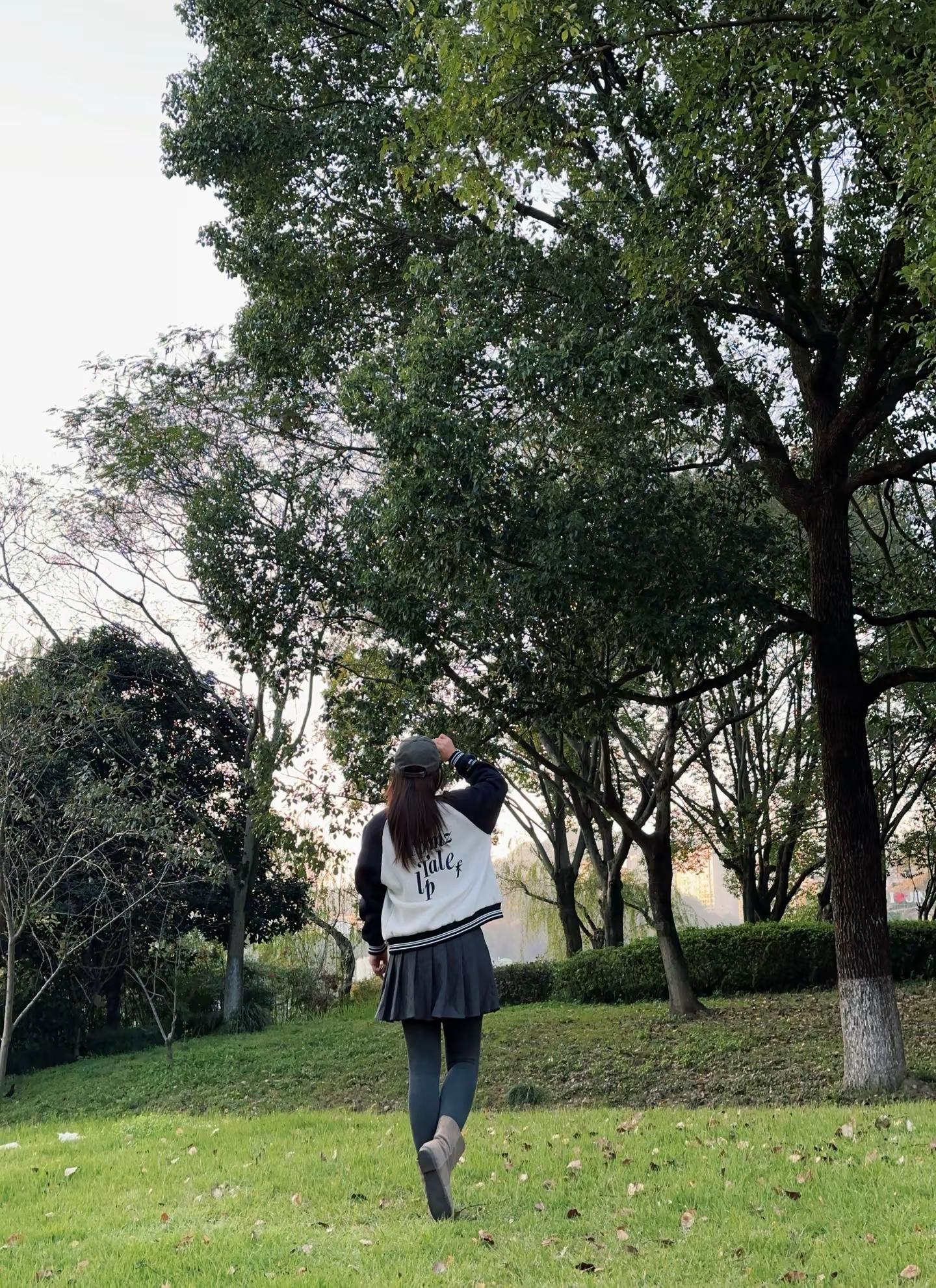 在拍什么?在拍‘生活&;        随手拍的想留住的