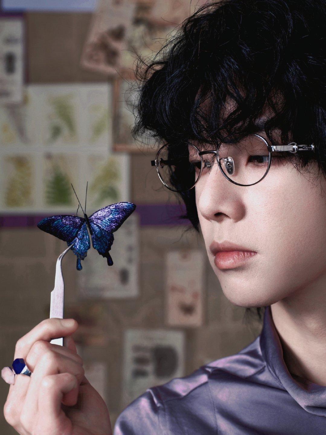 华晨宇 紫鸢。 ​