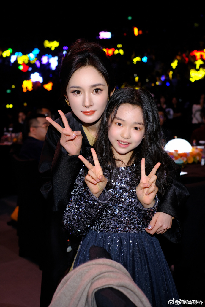 小酒窝在！好幸福的窝子[期待]  杨幂、檀健次、刘宇宁、李乃文、张凌赫...