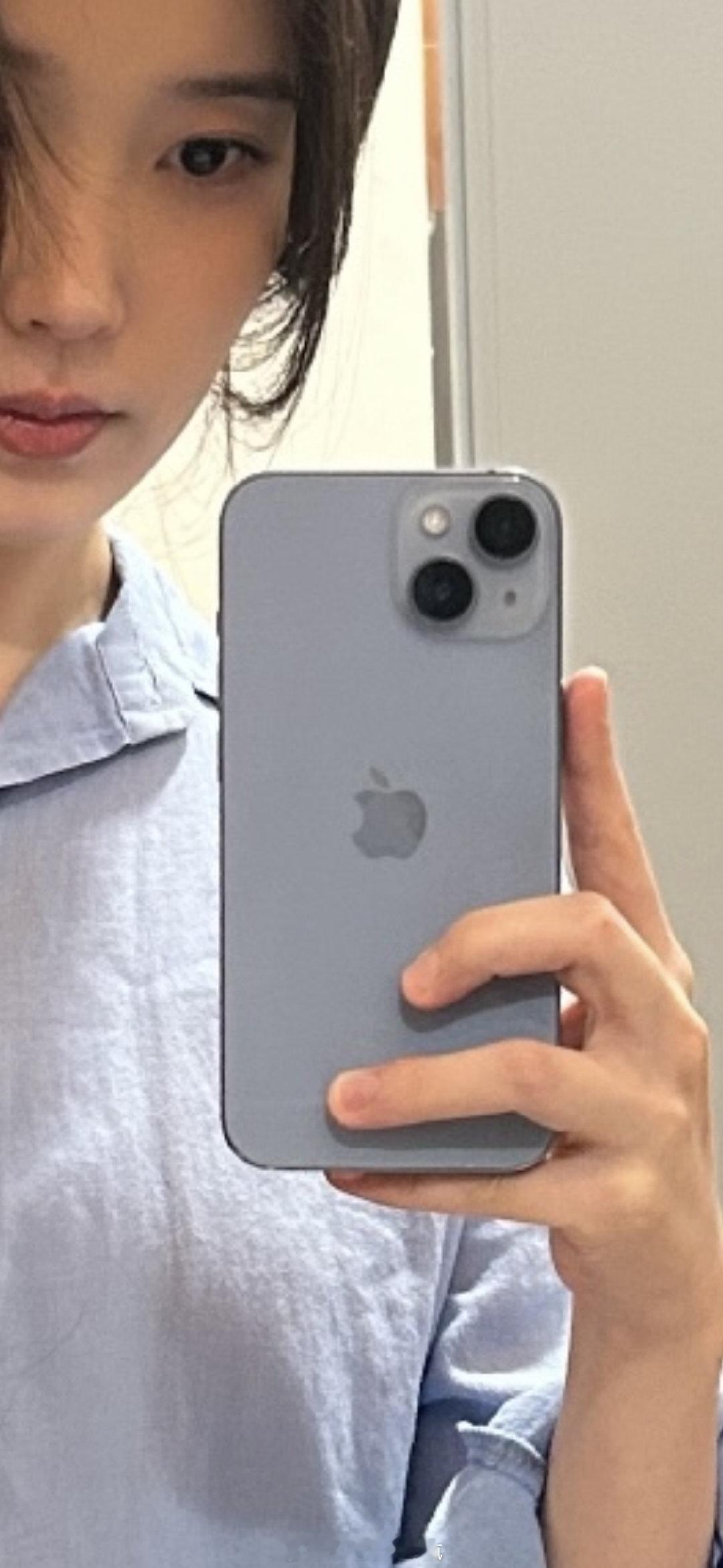 为什么国外的人普遍都还在用旧款iPhone？ ​