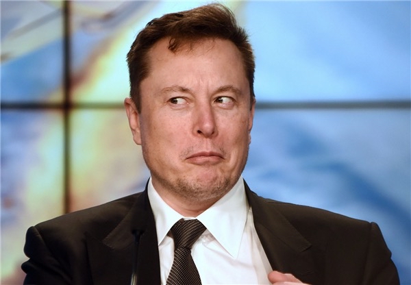 中国定全球首例新规 2027年起禁用电动车隐藏式门把手     特斯拉...