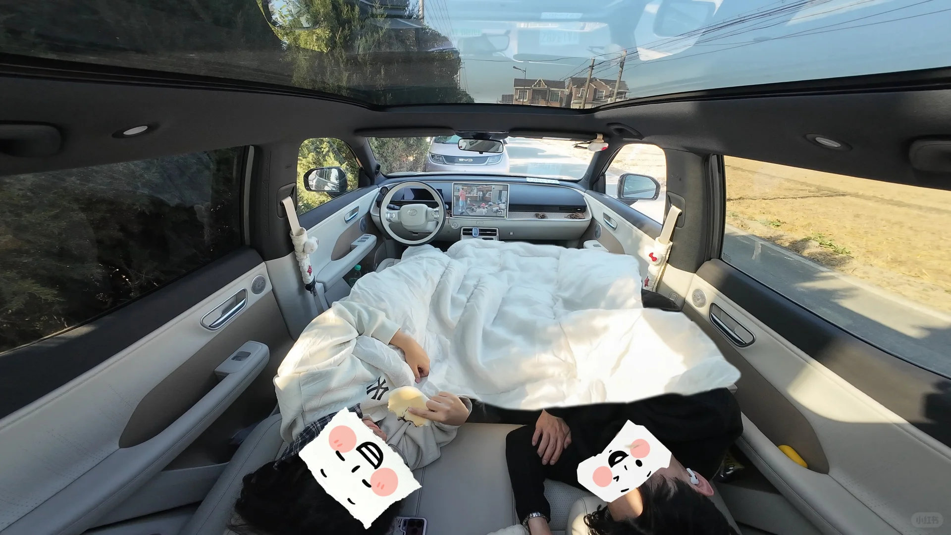#第一批请3休13理由出现了# 节后请假更可怕，我不然节后请假的时候刚好是别人回来上班处理节前工作，然后工作信息和电话会疯狂骚扰你[泪奔][泪奔] 已经规划好准备自驾游，现在已经习惯使用铂智3X的智驾，跑长途可以省不少力气，累了就睡车上，后备箱空间也大够放行李，美滋滋[嘻嘻]#广汽丰田# ​