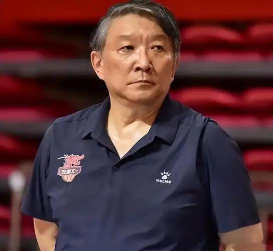 李梦训练，杨力维发声，宫鲁鸣征召回归？谁注意篮协掌门人表态近期，李梦上...