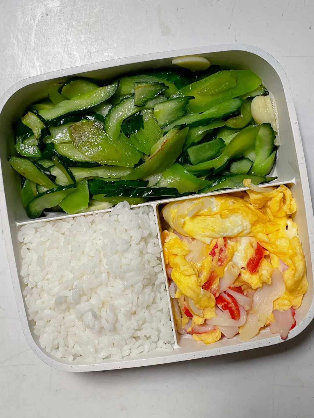 Day77| 吃够1350大卡生活化减脂|已瘦12.7