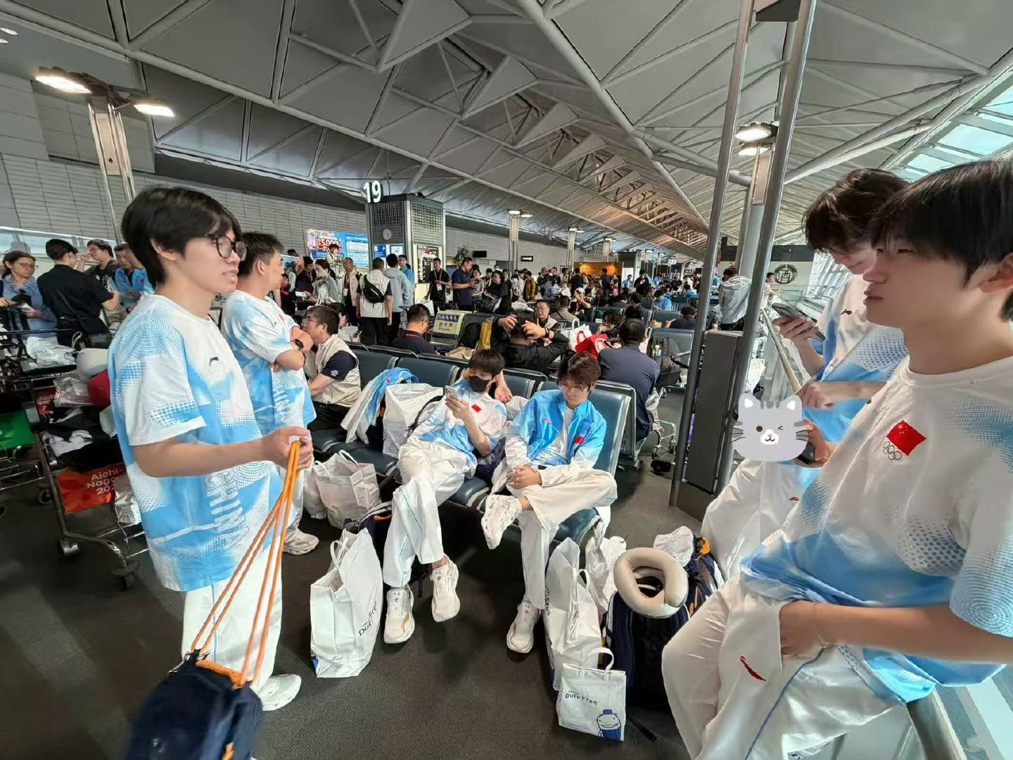 #为AG电竞健儿应援#
每一份努力都不会被辜负🌟愿AG电竞健儿保持状态，自信出击，在赛场上不留遗憾！ ​